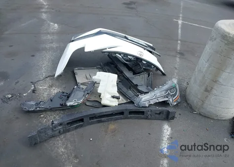 2021 Toyota Corolla Se from USA, damaged, VIN JTDP4MCE2MJ063621